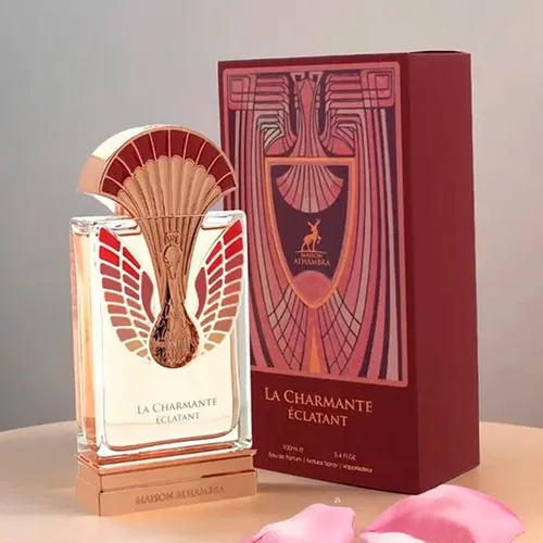 LA CHARMANTE ECLATANT
