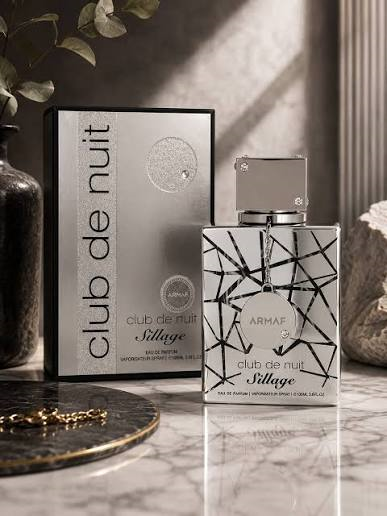 CLUB DE NUIT SILLAGE